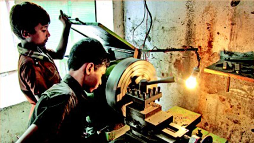 Child-labor-1WB.jpg