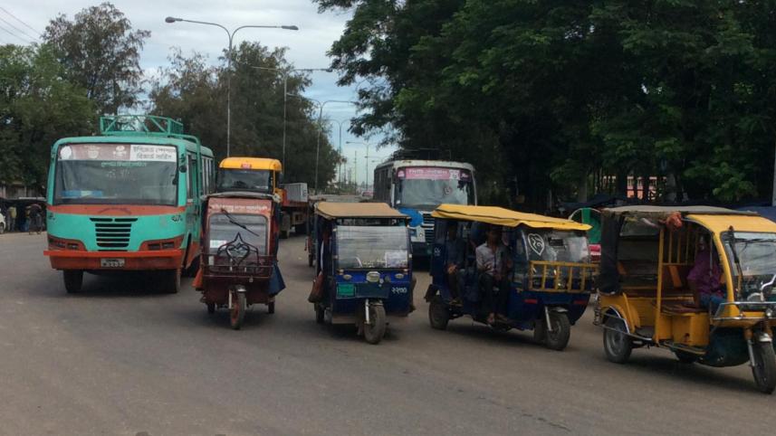 Chittagong city streets.jpg