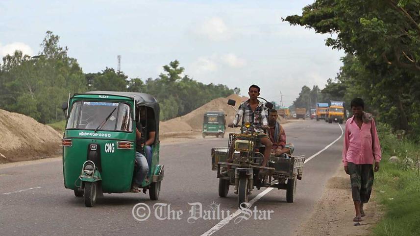 CNG-rickshaws.jpg