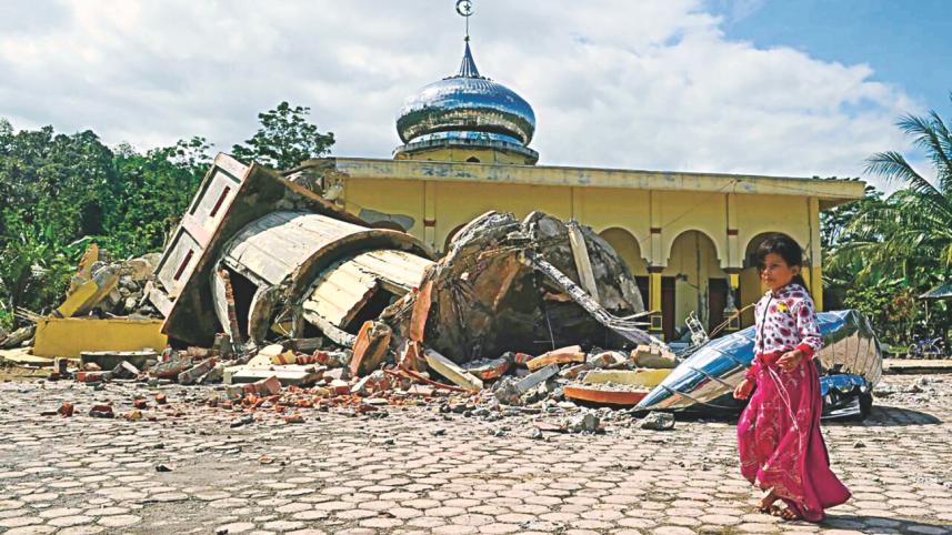 earthquake in aceh.jpg
