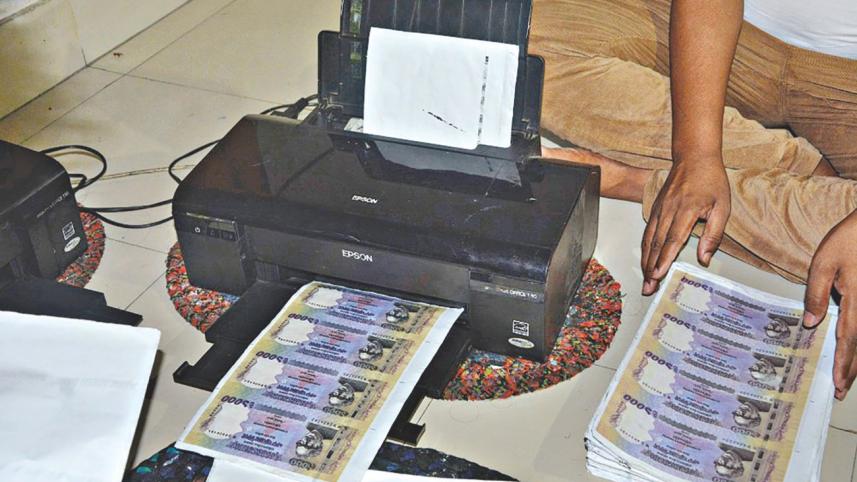 fake notes.jpg