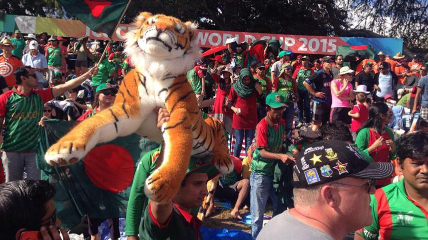 Bangladesh fans