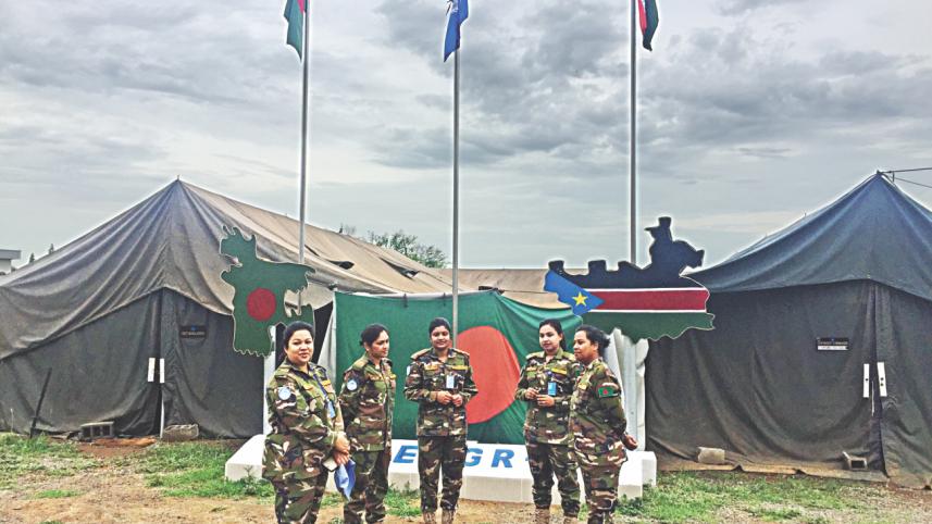 female Bangladeshi army.jpg