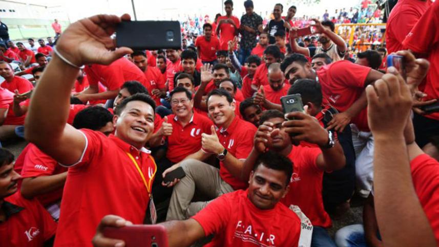 foreign-workers-singapore-ann-wb.jpg