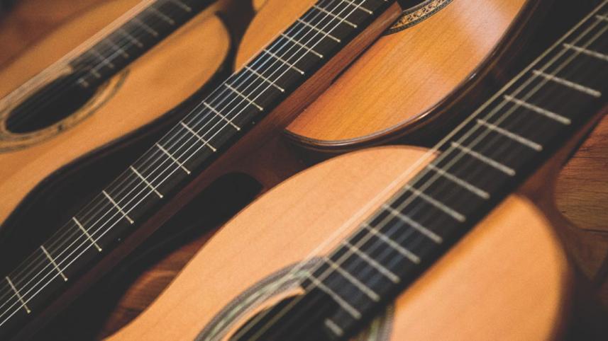 Guiter