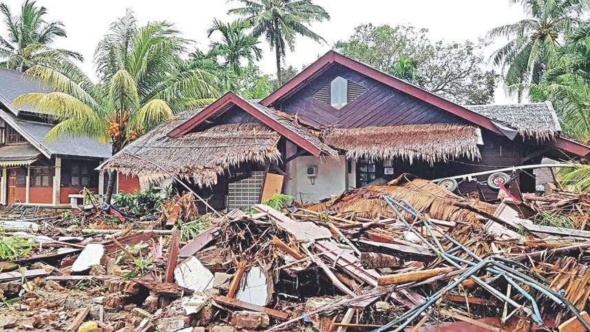 INDONESIA TSUNAMI 1.jpg
