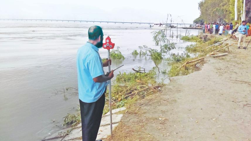 jamuna erosion.jpg