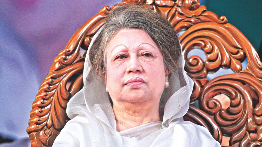 Khaleda can partake in politics, but can't contest polls: law minister