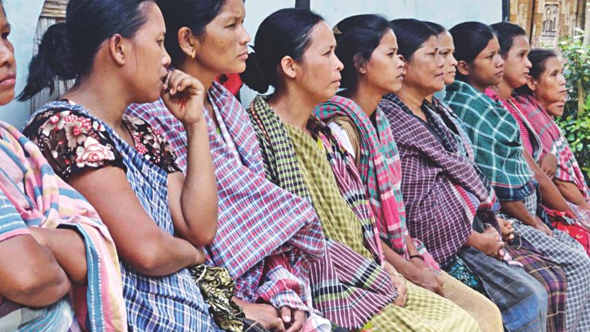 khasi women.jpg