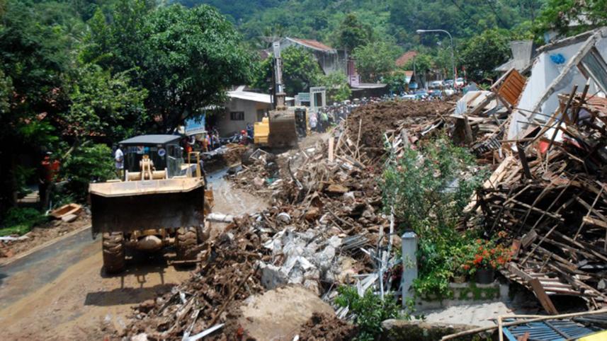 Landslide-1-web.jpg