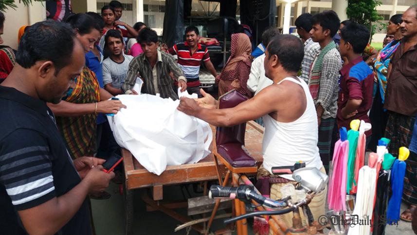 Manikganj-road-crash.jpg