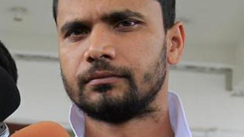 Mashrafe Mortaza leaves for London