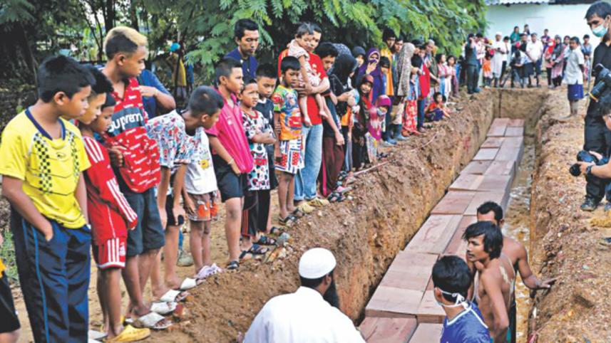 Mass-grave.jpg