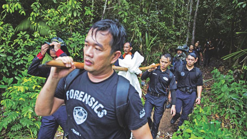 migrants body.jpg