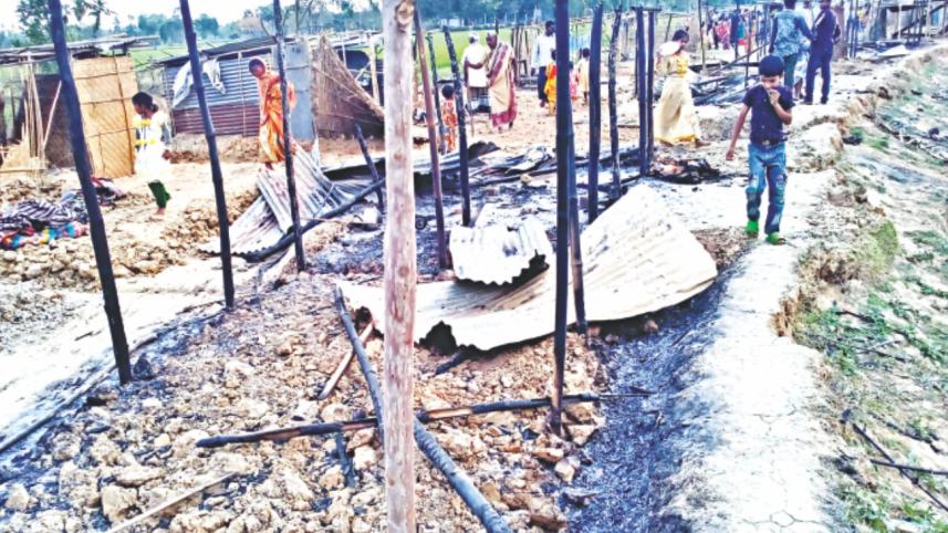 fire break out in Naogaon