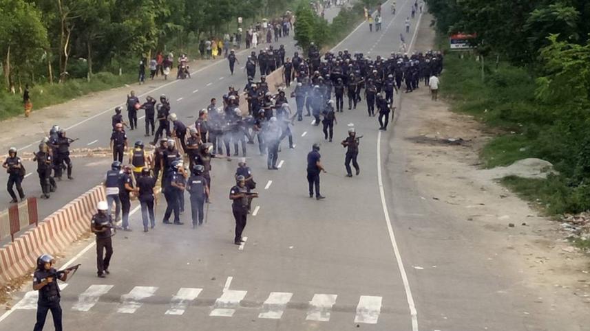 police-attack-JU.jpg