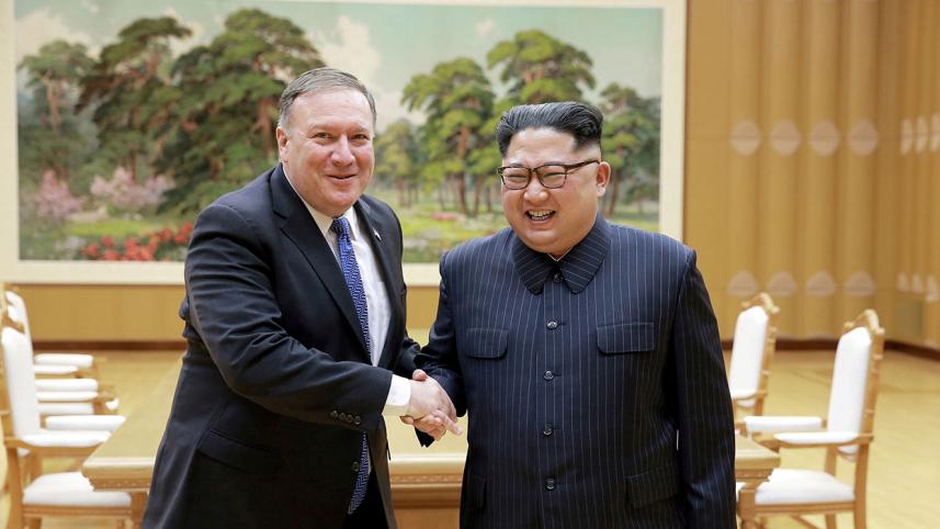 Kim Jong Un shakes hands with US Secretary of State Mike Pompeo