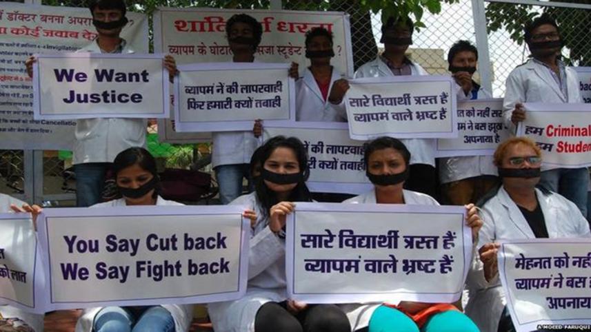 Protesting-students-say-the-scam-is-the-'murder-of-meritocracy'--1WB-.jpg