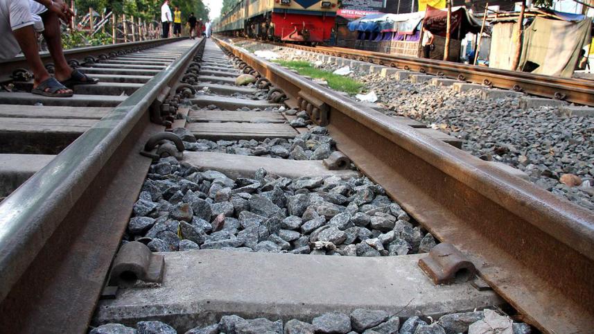 rail-tracks.jpg