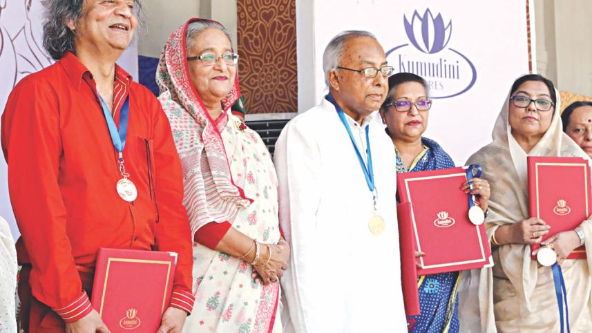 PM urges the rich to Serve the distressed people