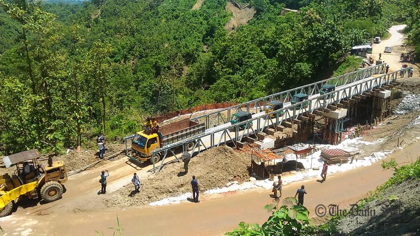 rangamati_road.jpg