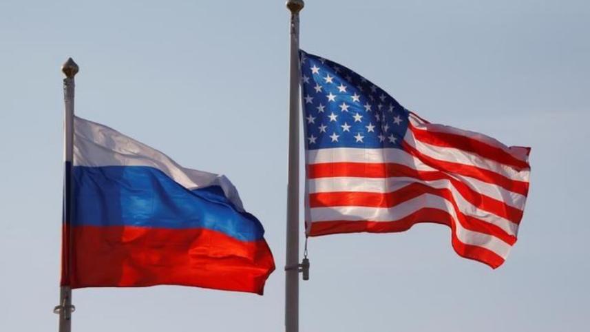 National flags of Russia and the US