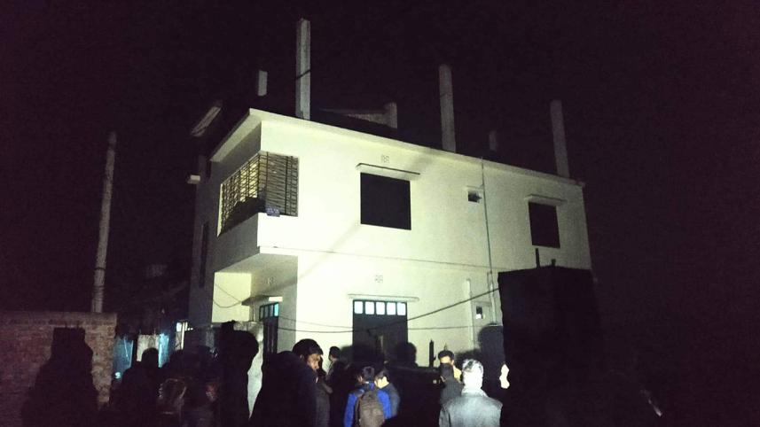 Savar-house-cordoned-off.jpg