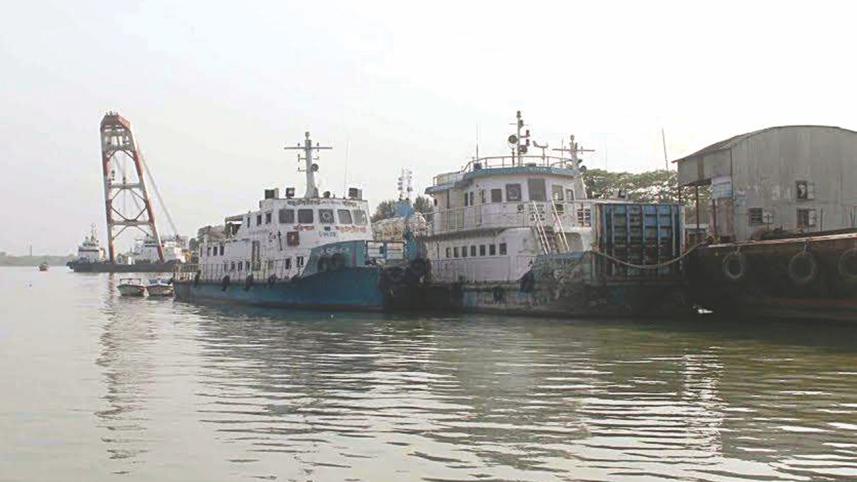 sea trucks.jpg