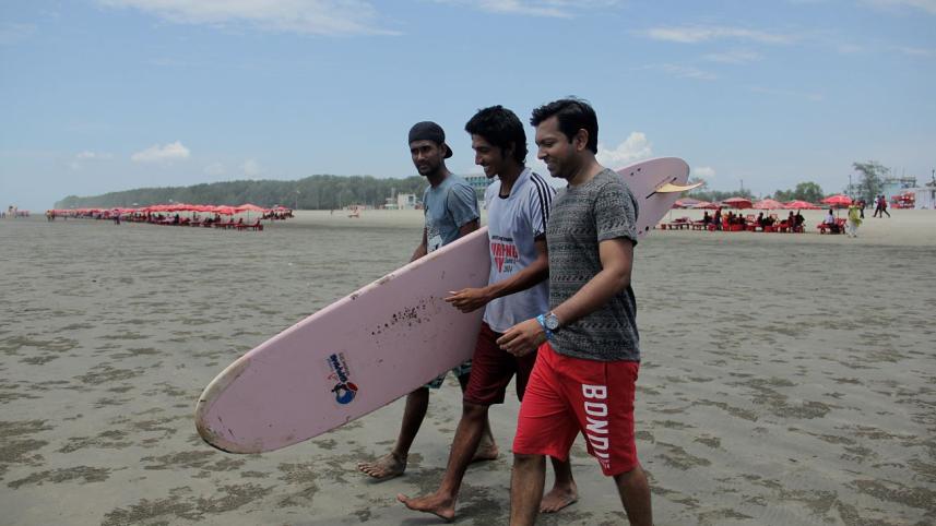 tahsan on the beach