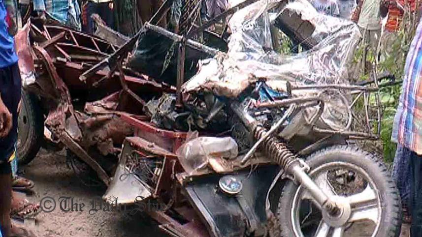 Tangail crash.jpg