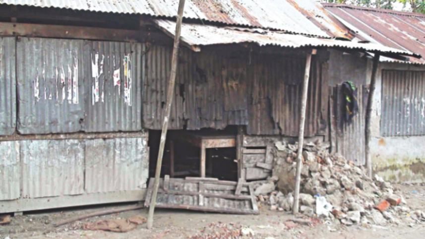 tea stall.jpg