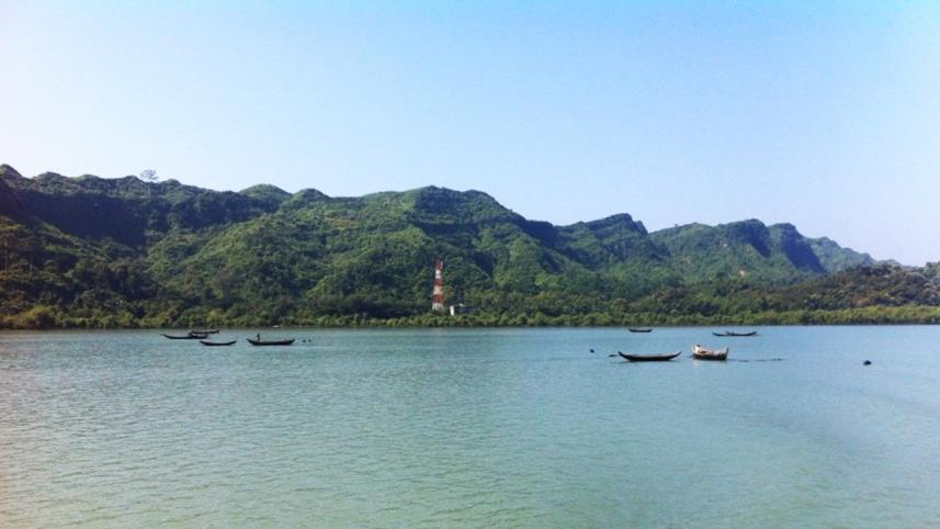 teknaf-river-fb-wb.jpg