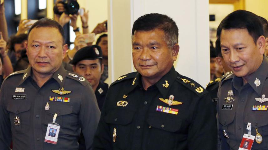 Thai-army-Manas-ap-wb.jpg