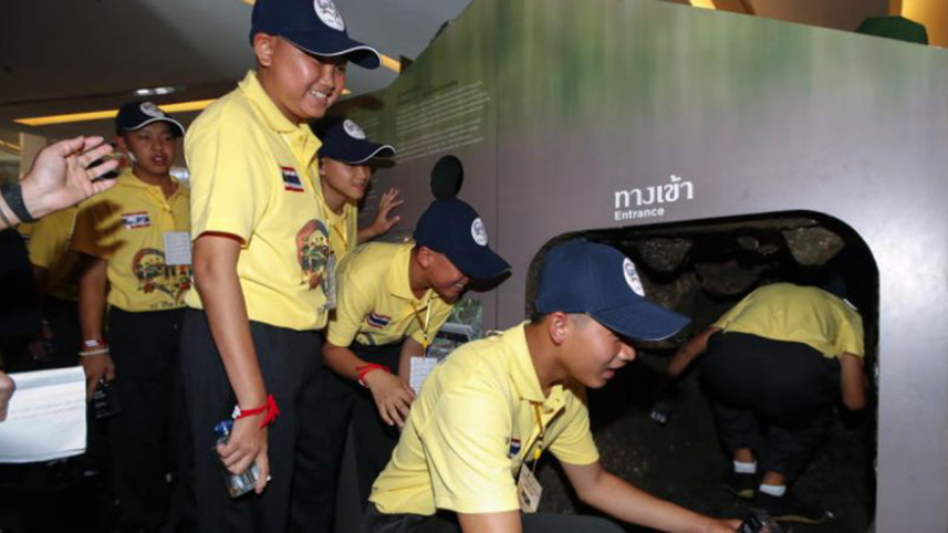 Thai-boys-wb.jpg