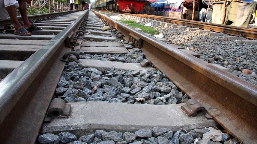 Khulna-Kolkata Bandhan Express train rail line