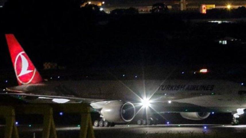 Turkish plane .jpg