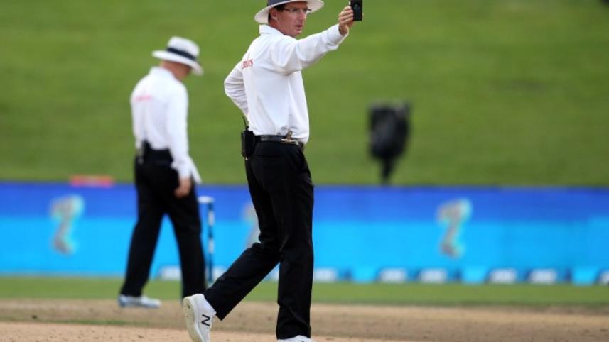 Umpire