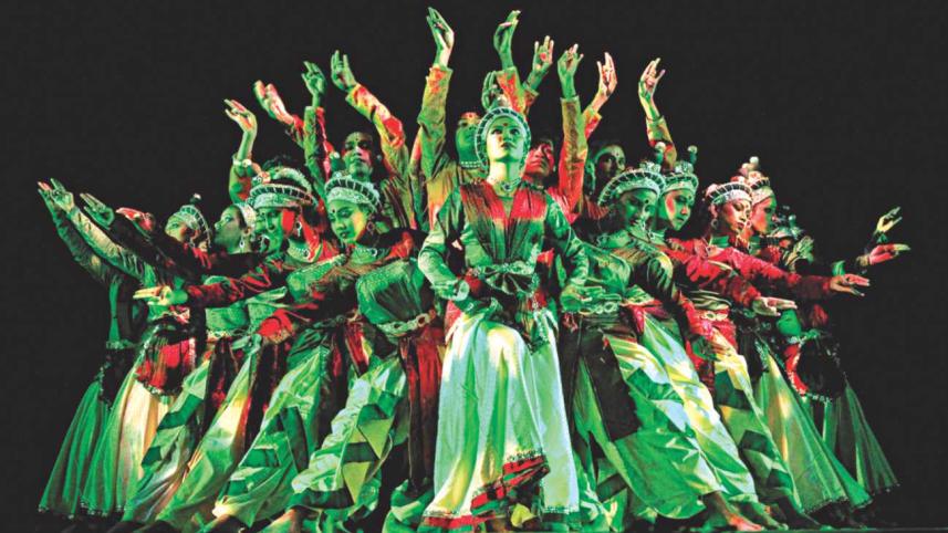 Women torchbearers