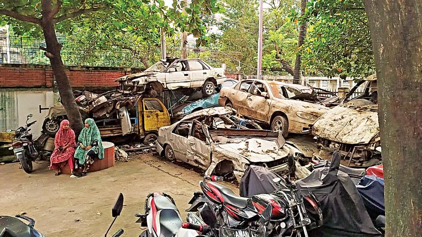 seized vehicles rotting under police custody Bangladesh