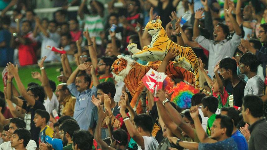 Home Crowd 3