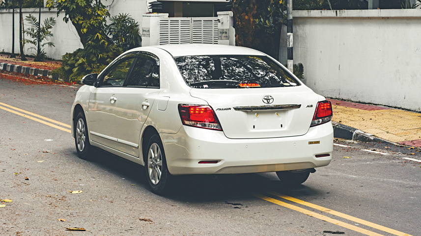 car1.jpg