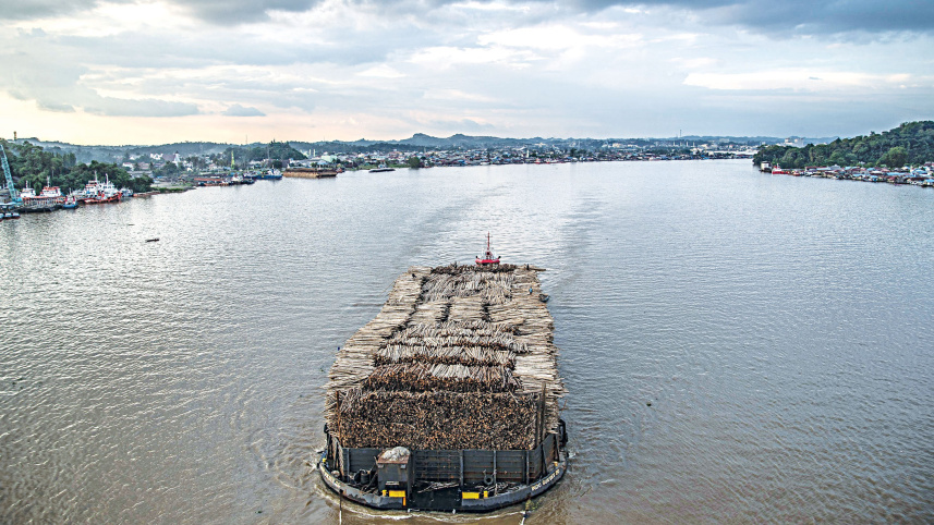 mahakam-river.jpg