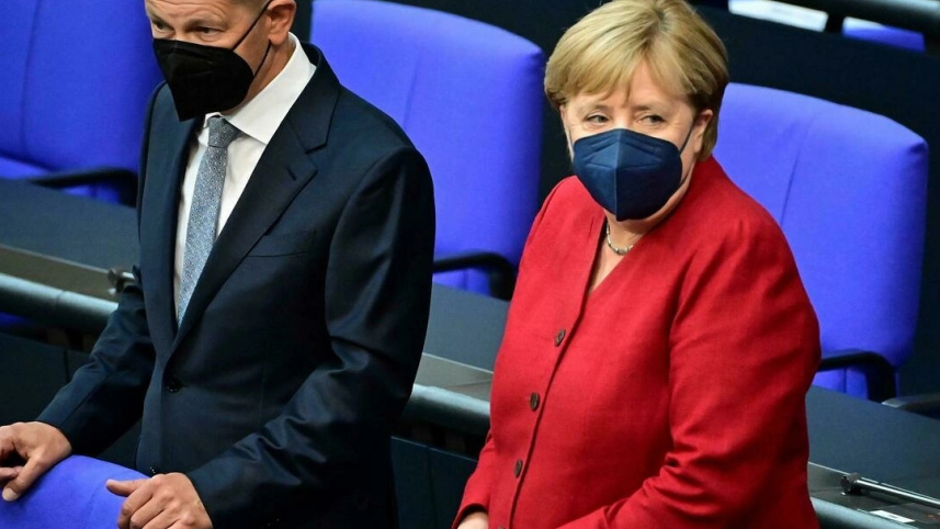 Chancellor-Angela-Merkel-Olaf-Scholz