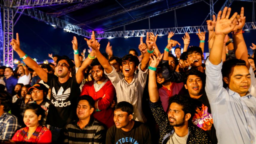 first_time_at_a_concert_shout_thedailystar.png