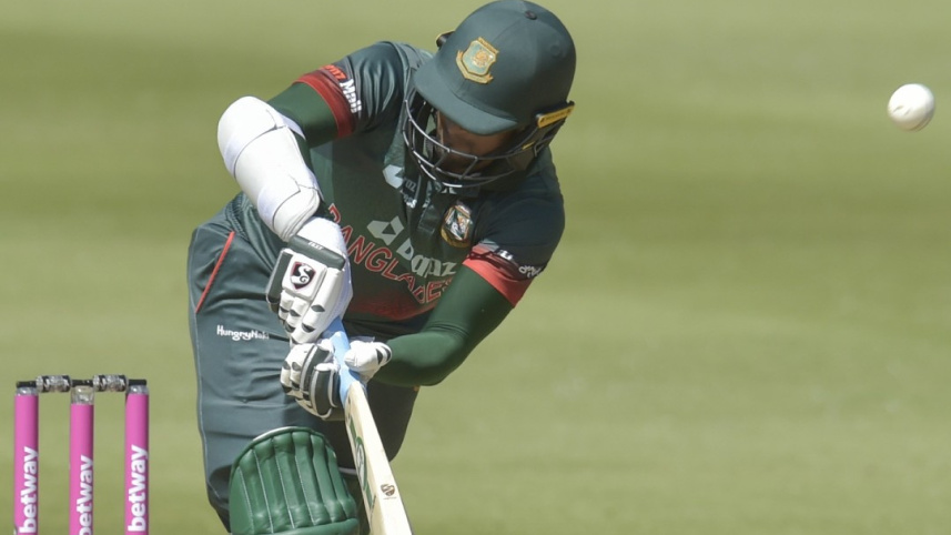 shakib_wanderers_0.jpg