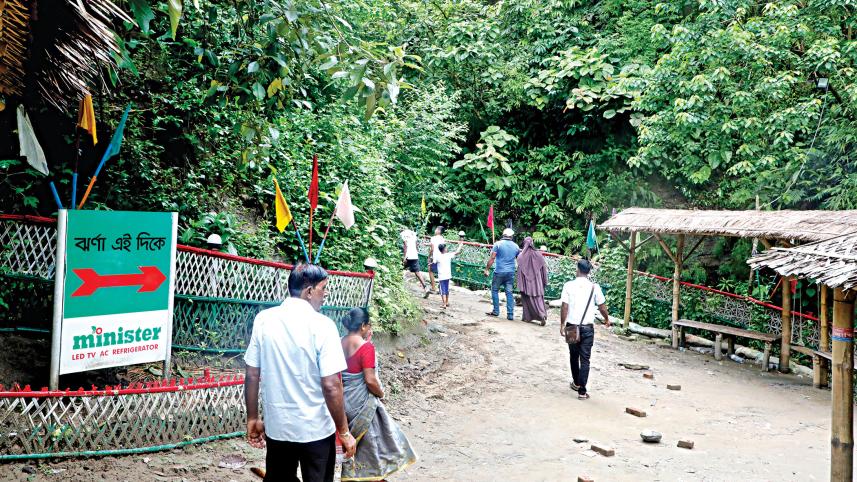 revelling-5.jpg