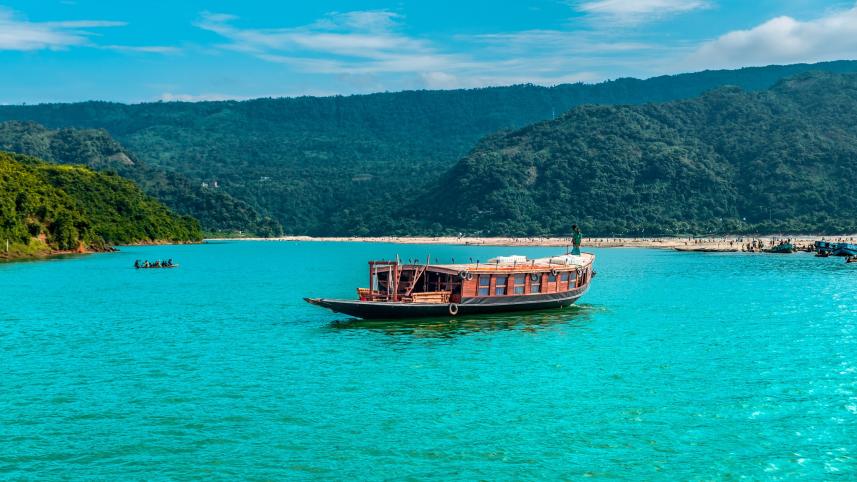 Houseboat in Bangladesh