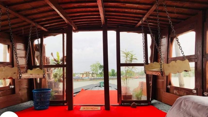 Bojra – The House Boat 