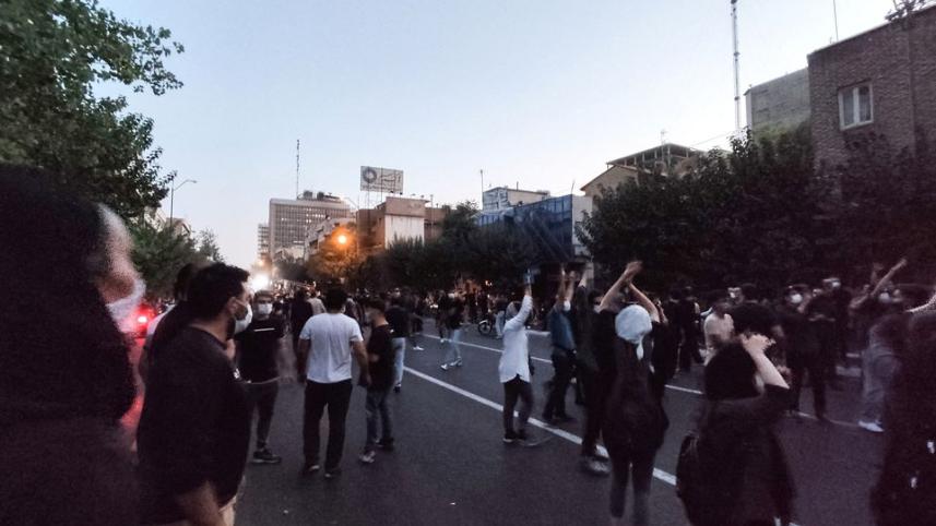 People attend a protest over the death of Mahsa Amini, a woman who died after being arrested by the Islamic republic's "morality police", in Tehran, Iran September 21, 2022. 