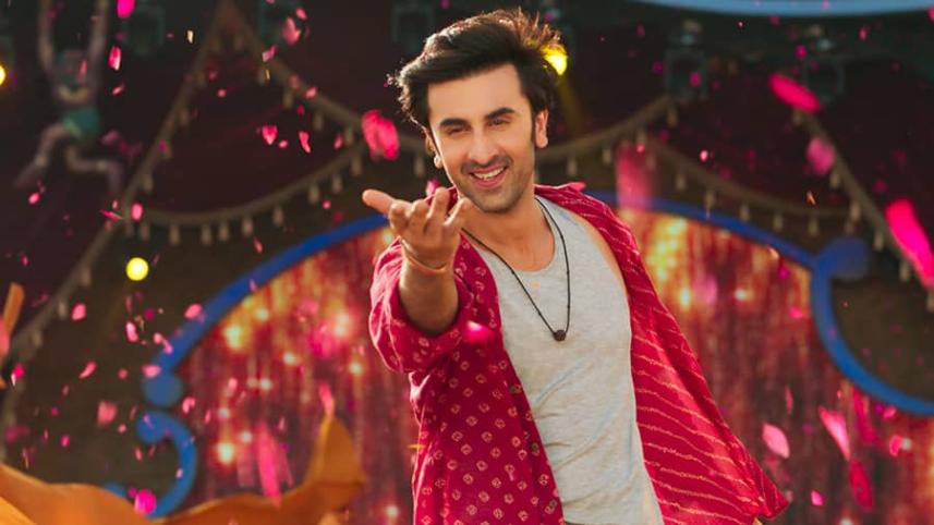 Ranbir Kapoor to make directorial debut soon?